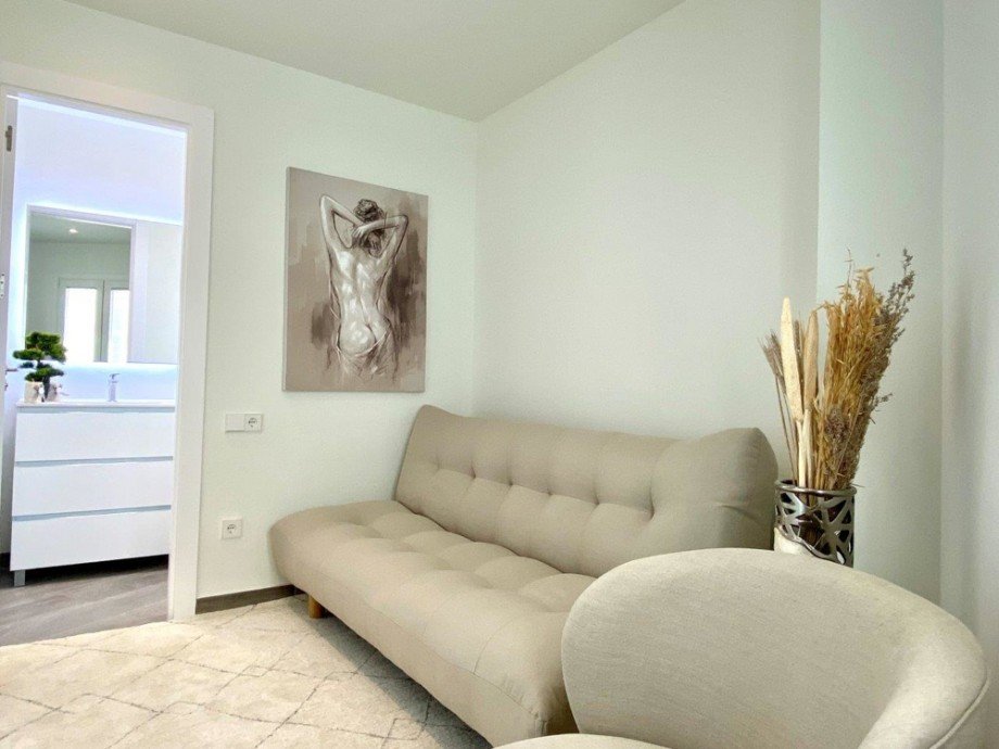 Luxury flat with sea views in Cala Mayor-Palma for sale (1) Terrassenwohnung Palma de Mallorca