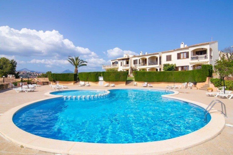 Apartment in Kings Park Santa Ponsa for sale Santa Ponsa - Mallorca Terrassenwohnung Verkauft!-Mediterrane Wohnung mit Panoramablick und Strandn�he in einer Anlage mit 2 Pools