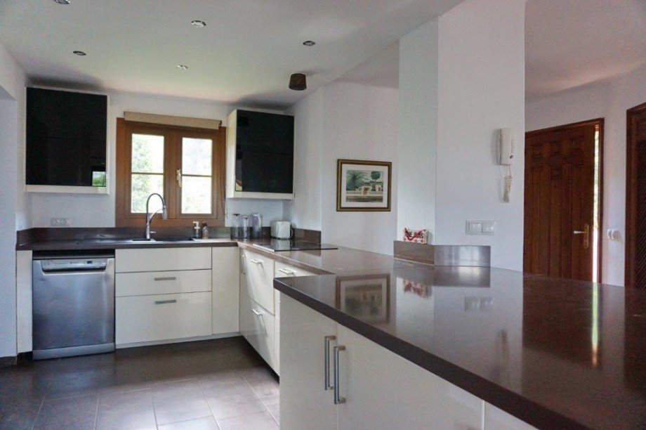 DSC05909 Villa Calvi� / Santa Pon�a