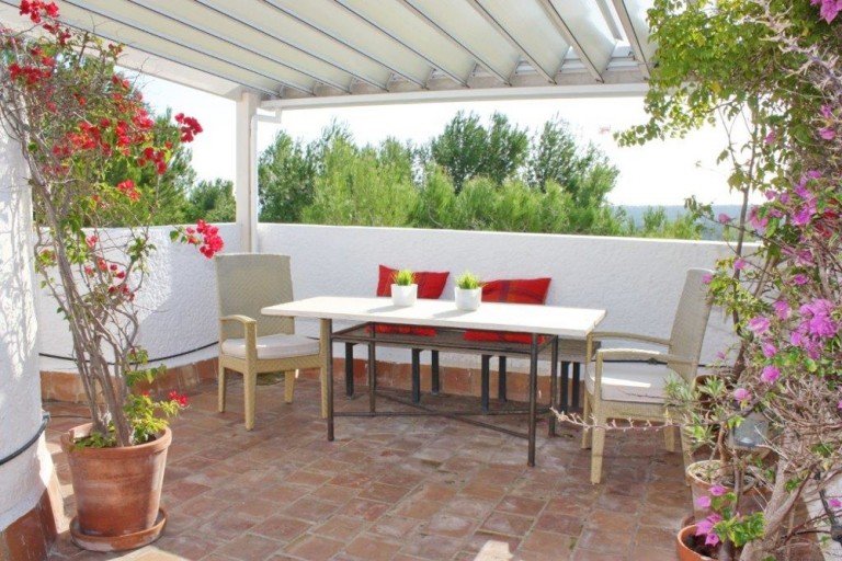 Wohnung in Sol de Mallorca zu verkaufen Calvi� / Sol de Mallorca Maisonettewohnung Verkauft!-Sonniges Duplex mit gro�er Dachterrasse und Gemeinschaftspool in Sol de Mallorca