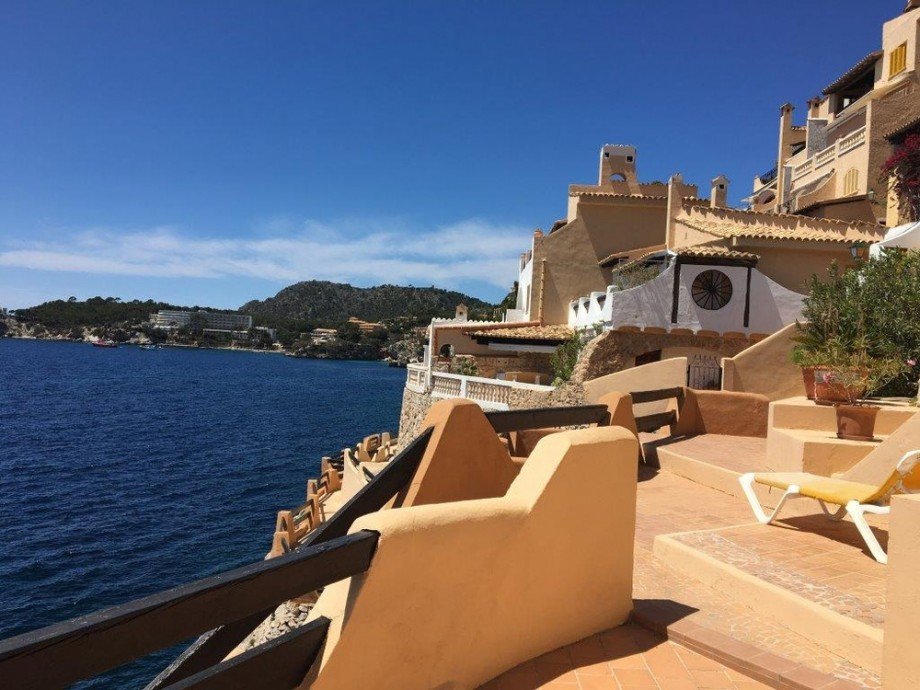 Cala Fornells Immobilien Terrassen Meerzugang-Terraces with sea access Terrassenwohnung Paguera