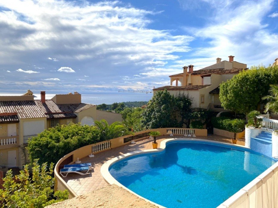 Wohnung mit Meerblick in Paguera zu verkaufen (2) Terrassenwohnung Paguera