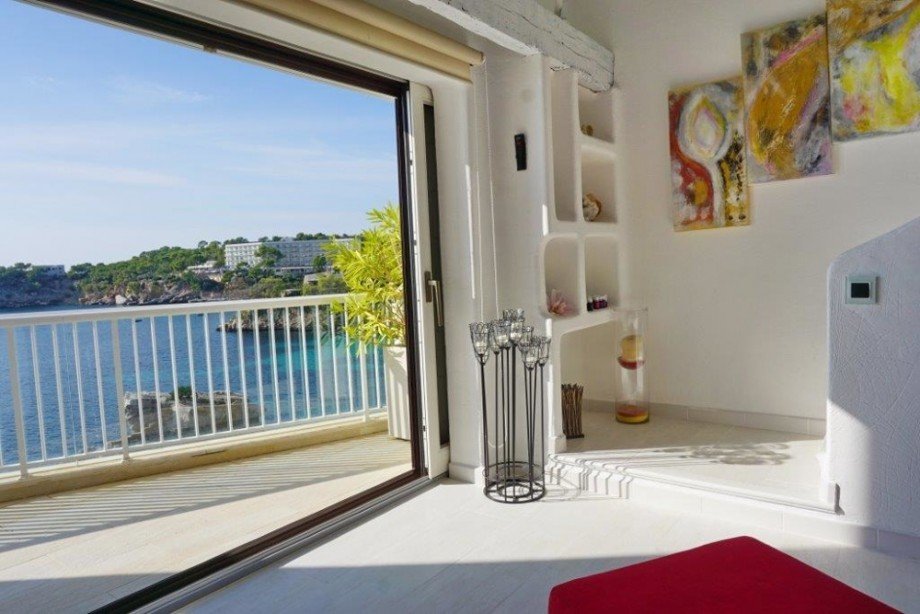 Luxuswohnung in Cala Fornells erste Meereslinie zu verkaufen (4) Terrassenwohnung Cala Fornells