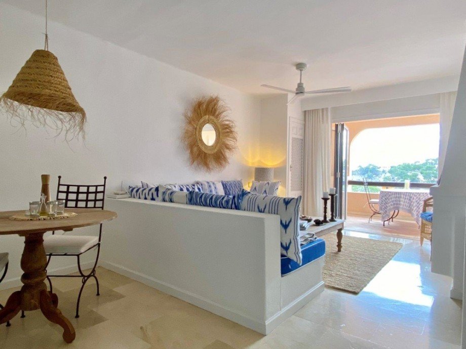 Wohnzimmer Terrassenwohnung Cala Fornells
