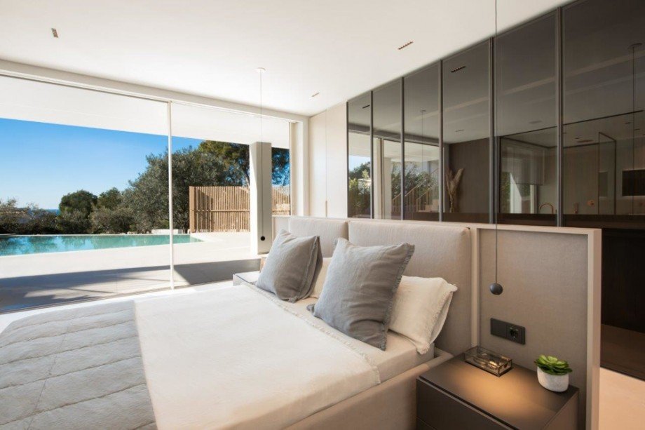 4 Villa Calvi� / Santa Pon�a