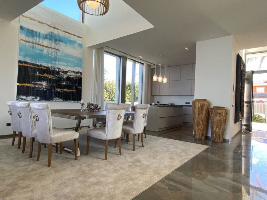 Villa direct by the sea Port Adriano for sale Villa Calvi� / el Toro