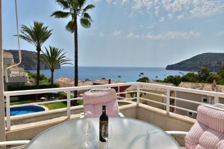 1 Andratx / Urbanitzaci� Es Camp de Mar Terrassenwohnung Verkauft!-Gepflegte Wohnung mit herrlichem Meerblick wenige Schritte zum Strand, in Camp de Mar