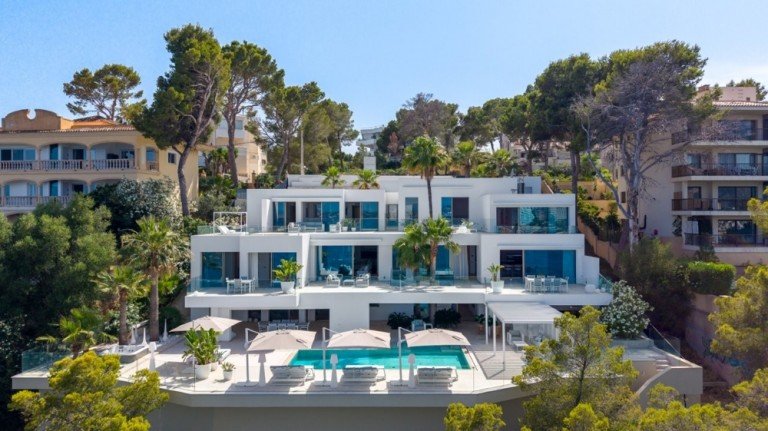 Cala Vinyas first sea line villa for sale (1) Calvi� / Cala Vinyes Villa Luxusvilla in erster Meereslinie mit Meerzugang in Cala Vinyas!