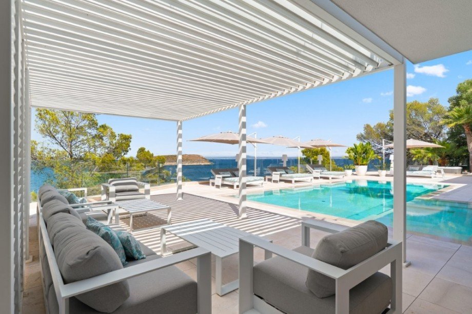 Cala Vinyas first sea line villa for sale (6) Villa Calvi� / Cala Vinyes