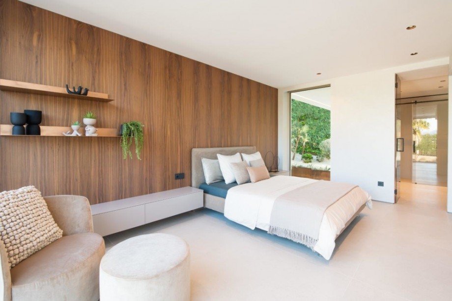 SZ $ Villa Calvi� / Santa Pon�a