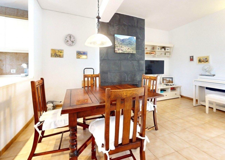 Erdgeschosswohnung-mit-groem-sonnigem-Garten-in-Santa-Ponsa-Dining-Room Erdgeschosswohnung Santa Ponsa