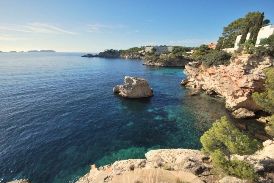 Luxury flat direct by the sea in Cala Fornells for sale (2) Terrassenwohnung Cala Fornells