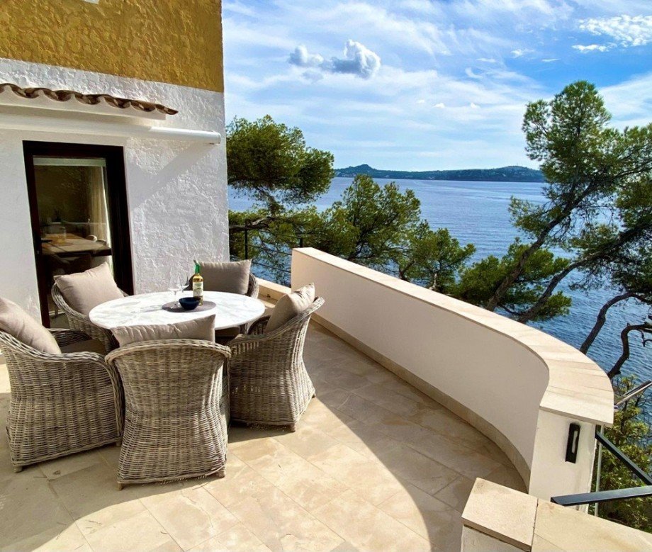 Traumwohnung in erster Meereslinie in Cala Fornells (4) Terrassenwohnung Cala Fornells