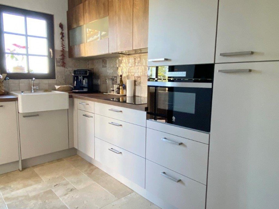 Moderne Einbauk�che-Modern kitchen Penthousewohnung Calvi� / Peguera